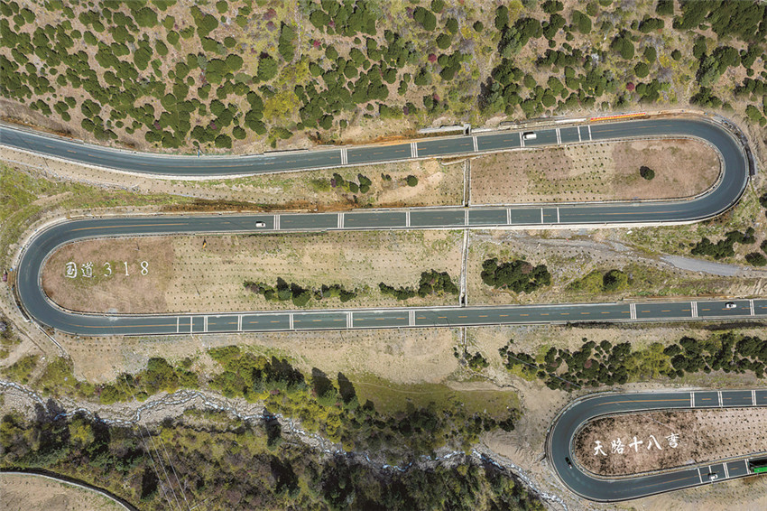 國(guó)道318線(xiàn).jpg 國(guó)道318線(xiàn).jpg