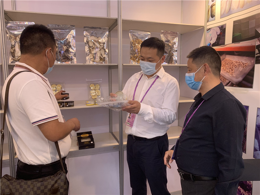 助力打造甘孜.jpg 助力打造甘孜.jpg